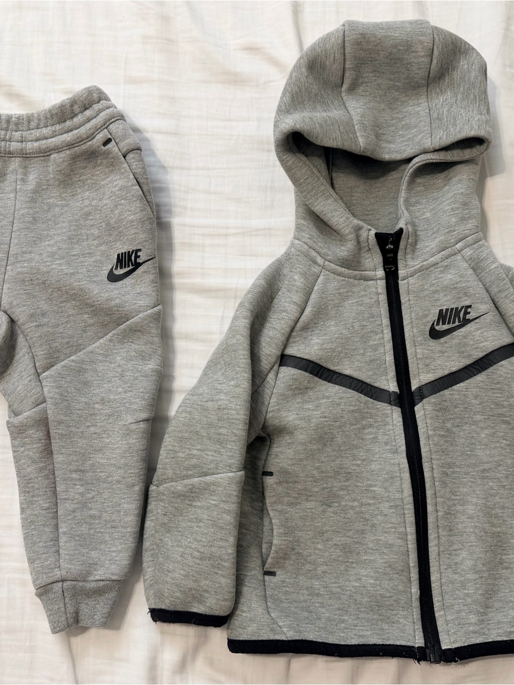 Nike Baby Tech Fleece 2-Piece Full-Zip Set